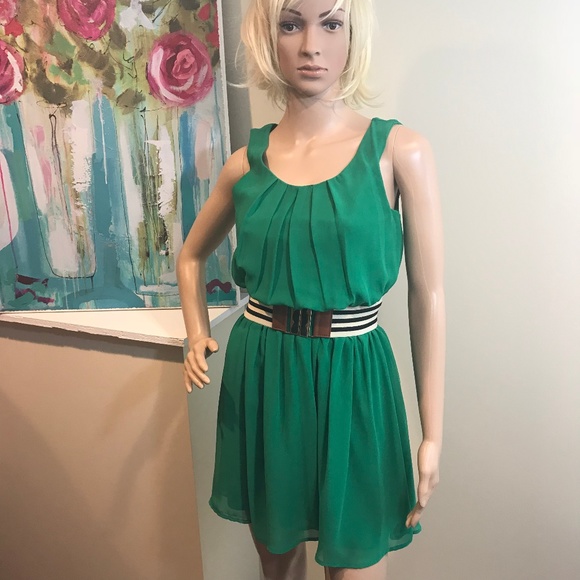 BCX Dresses & Skirts - BCX XS Green sleeveless dress with belt
